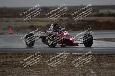 media/Nov-15-2025-CalClub SCCA (Sat) [[7bfa5a7151]]/Race/Group 2/